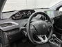 Peugeot 2008 SUV Signature 110pk Automaat | Panoramadak | Airco | Parkeersensoren | DAB+ radio | Cruise Control | Bluetooth | Regensensor | Donker getint glas | Elektrisch inklapbare spiegels | Trekhaak |