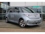 Volkswagen ID. Buzz Pro Bulli | 7 Zits | Design Pakket Plus | Trekhaak | Electrische Stoelen | Glazen Dak