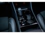 Volvo XC40 1.5 T5 Twin Engine R-Design | Trekhaak | Adaptieve Cruise Control | Power Seats | Parkeer Camera | BLIS | CarPlay | Memory |