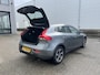 Volvo V40 2.0 T3 Momentum | NL Auto/1e Eig./Voll.Historie/Navi/Clima/Cruise/PDC/Xenon/Bluetooth/16" LM + All-Season Banden