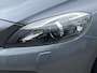 Volvo V40 2.0 T3 Momentum | NL Auto/1e Eig./Voll.Historie/Navi/Clima/Cruise/PDC/Xenon/Bluetooth/16" LM + All-Season Banden