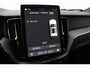 Volvo XC60 T6 Plug-in hybrid Ultra Black Edition | Luchtvering | Bowers&Wilkins | Massage+Ventilatie | Gelamineerd Glas | 22 Inch