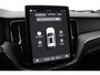 Volvo XC60 T6 Plug-in hybrid Ultra Black Edition | Luchtvering | Bowers&Wilkins | Massage+Ventilatie | Gelamineerd Glas | 22 Inch