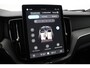Volvo XC60 T6 Plug-in hybrid Ultra Black Edition | Luchtvering | Bowers&Wilkins | Massage+Ventilatie | Gelamineerd Glas | 22 Inch