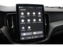 Volvo XC60 T6 Plug-in hybrid Ultra Black Edition | Luchtvering | Bowers&Wilkins | Massage+Ventilatie | Gelamineerd Glas | 22 Inch
