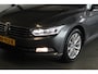 Volkswagen Passat Variant 1.4 TSI ACT Comfortline LED Matrix | Cruise | Navi | Bluetooth | Clima | 19" LMV | Privacy glass | PDC V+A