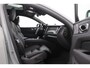 Volvo XC60 T6 Plug-in hybrid Ultra Black Edition | Luchtvering | Bowers&Wilkins | Massage+Ventilatie | Gelamineerd Glas | 22 Inch