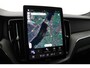 Volvo XC60 T6 Plug-in hybrid Ultra Black Edition | Luchtvering | Bowers&Wilkins | Massage+Ventilatie | Gelamineerd Glas | 22 Inch