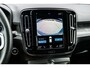 Volvo XC40 Plug-in Hybrid T4 Plus Dark | Facelift | Harman Kardon audio | Stoel- en stuurverwarming | Elektrische stoelverstelling | Navigatie | Cruise control | Apple Carplay / Android Auto | Getint glas | 19 inch velgen |