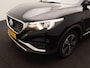 MG MG ZS Luxury 45 kWh | Panoramadak | Leder | Stoelverwarming | Carplay |