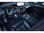 BMW 5-Serie Touring 520i M-Sport Pano Memory ACC Keyless Camera HiFi Comfortstoelen 19” Stuurverwarming