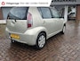 Daihatsu Sirion 2 1.0-12V Premium Tik in de motor Vebruikt olie,Koppeling slecht