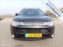 Mitsubishi Outlander 2.0/ 7 persoons Edition/clima/cruise/trekhaak