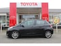 Toyota Yaris 1.3 VVT-i Dynamic | Airco | Parkeer camera | Licht metalen velgen | Armsteun |