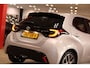 Toyota Yaris 1.5 Hybrid Lounge + Panoramadak + Leer