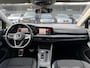 Volkswagen Golf 1.5 eTSI Style Pano Navi LED