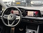 Volkswagen Golf 1.5 eTSI Style Pano Navi LED