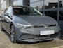 Volkswagen Golf 1.5 eTSI Style Pano Navi LED
