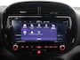 Kia e-Soul ExecutiveLine 64 kWh | Harman/Kardon Audio | Head Up display | Adaptieve Cruise Control | Stoelverwarming | Navigatie | Achteruitrijcamera | Apple Carplay