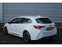 Toyota Corolla Touring Sports 1.8 Hybrid 140pk GR-Sport AUTOMAAT NL-Auto NAP