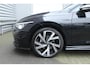 Volkswagen Golf Variant 1.5 eTSI 150pk R-Line DSG7 Panoramadak Trekhaak NL-Auto NAP