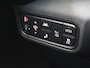 Kia e-Soul ExecutiveLine 64 kWh | Harman/Kardon Audio | Head Up display | Adaptieve Cruise Control | Stoelverwarming | Navigatie | Achteruitrijcamera | Apple Carplay