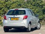 Toyota Yaris 1.5 Hybrid Aspiration Automaat - Silver Metallic - Keurig