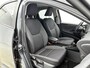 Toyota Yaris 1.5 Hybrid 115 First Edition + | BTW voertuig | Dodehoek detectie | Stoel+stuurverwarming | Parkeersensoren voor+achter | Draadloze Telefoonlader | Apple CarPlay/Android auto | Cruise Control Adaptive |