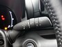 Toyota Yaris 1.5 Hybrid 115 First Edition + | BTW voertuig | Dodehoek detectie | Stoel+stuurverwarming | Parkeersensoren voor+achter | Draadloze Telefoonlader | Apple CarPlay/Android auto | Cruise Control Adaptive |