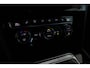 Volkswagen Arteon 1.5 TSI R-Line Business Pano | Trekhaak | Camera | Virtual Cockpit | Carplay | Stoelverw. | Navi | 19" LMV | PDC V+A
