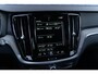 Volvo V60 2.0 B4 Inscription | Navigatie | Lederen Bekleding | Adaptieve Cruise Control | Camera | Stoel-/Stuurverwarming | Pilot Assist | Memory | Elek. Achterklep | Getint Glas | Park Assist | Voorruit Verwarming