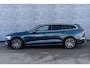 Volvo V60 2.0 B4 Inscription | Navigatie | Lederen Bekleding | Adaptieve Cruise Control | Camera | Stoel-/Stuurverwarming | Pilot Assist | Memory | Elek. Achterklep | Getint Glas | Park Assist | Voorruit Verwarming