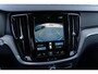 Volvo V60 2.0 B4 Inscription | Navigatie | Lederen Bekleding | Adaptieve Cruise Control | Camera | Stoel-/Stuurverwarming | Pilot Assist | Memory | Elek. Achterklep | Getint Glas | Park Assist | Voorruit Verwarming