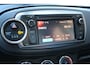 Toyota Yaris 1.0 VVT-i 70pk Aspiration | NL-auto | Facelift model! | 5 deuren | Airco | Camera | Radio | Bluetooth | Centr. deurvergr. | Elek. ramen | Navigatie |