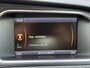 Volvo V40 D2 KINETIC | 1ste eigenaar | 12 mnd BOVAG garantie | Trekhaak | Dealeronderhouden | Navigatie | Climate Control | Parkeercamera | Parkeersensoren | High Performance Audio