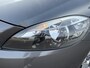 Volvo V40 D2 KINETIC | 1ste eigenaar | 12 mnd BOVAG garantie | Trekhaak | Dealeronderhouden | Navigatie | Climate Control | Parkeercamera | Parkeersensoren | High Performance Audio