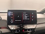 Volkswagen ID.3 Pro 58 kWh Stuur & Stoelverwarming | Parkeersensoren Rondom | Climate | Adaptieve Cruise | ALL-Season | Carplay | Adaptieve Cruise Control | Airco (automatisch) | Cruise control adaptief