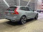 Volvo XC60 T6 Plug-in hybrid Ultra Black Edition | Luchtvering | Bowers&Wilkins | Massage+Ventilatie | Gelamineerd Glas | 22 Inch