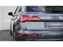 Audi Q5 55 TFSIe Quattro 3x S-Line Black Optik ACC-AMBIANCE-CAMERA-CARPLAY-KEYLESS-MATRIX LED-PANORAMA-ZONSVERDUISTERING