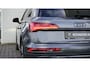 Audi Q5 55 TFSIe Quattro 3x S-Line Black Optik ACC-AMBIANCE-CAMERA-CARPLAY-KEYLESS-MATRIX LED-PANORAMA-ZONSVERDUISTERING