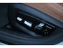 BMW 5-Serie Touring 520e High Executive - Laser - Memory - HUD - Achteras besturing - Stoel/Stuur verwarming - ACC - Keyless - Rijklaar