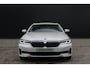 BMW 5-Serie Touring 520e High Executive - Laser - Memory - HUD - Achteras besturing - Stoel/Stuur verwarming - ACC - Keyless - Rijklaar