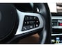 BMW 5-Serie Touring 520e High Executive - Laser - Memory - HUD - Achteras besturing - Stoel/Stuur verwarming - ACC - Keyless - Rijklaar