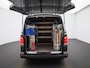Volkswagen Transporter 2.0 TDI L2H1 150PK | Multifuntioneel Stuurwiel | Airco | Alarm | Parkeerhulp Achter | Cruise Control | Radio | Sortimo | TomTom Navigatie | Armleuningen | Elektrisch Verstel/Verwarmbare Spiegels |