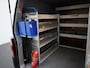 Volkswagen Transporter 2.0 TDI L2H1 150PK | Multifuntioneel Stuurwiel | Airco | Alarm | Parkeerhulp Achter | Cruise Control | Radio | Sortimo | TomTom Navigatie | Armleuningen | Elektrisch Verstel/Verwarmbare Spiegels |