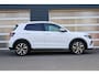Volkswagen T-Cross 1.0 TSI 115pk DSG R-Line | Keyless Entry | Navigatie | Apple Carplay | Stoelverwarming