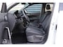 Volkswagen T-Cross 1.0 TSI 115pk DSG R-Line | Keyless Entry | Navigatie | Apple Carplay | Stoelverwarming