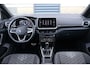 Volkswagen T-Cross 1.0 TSI 115pk DSG R-Line | Keyless Entry | Navigatie | Apple Carplay | Stoelverwarming