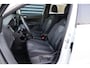 Volkswagen T-Cross 1.0 TSI 115pk DSG R-Line | Keyless Entry | Navigatie | Apple Carplay | Stoelverwarming