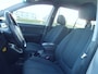 Kia Carens 2.0 CVVT X-ecutive - Airco